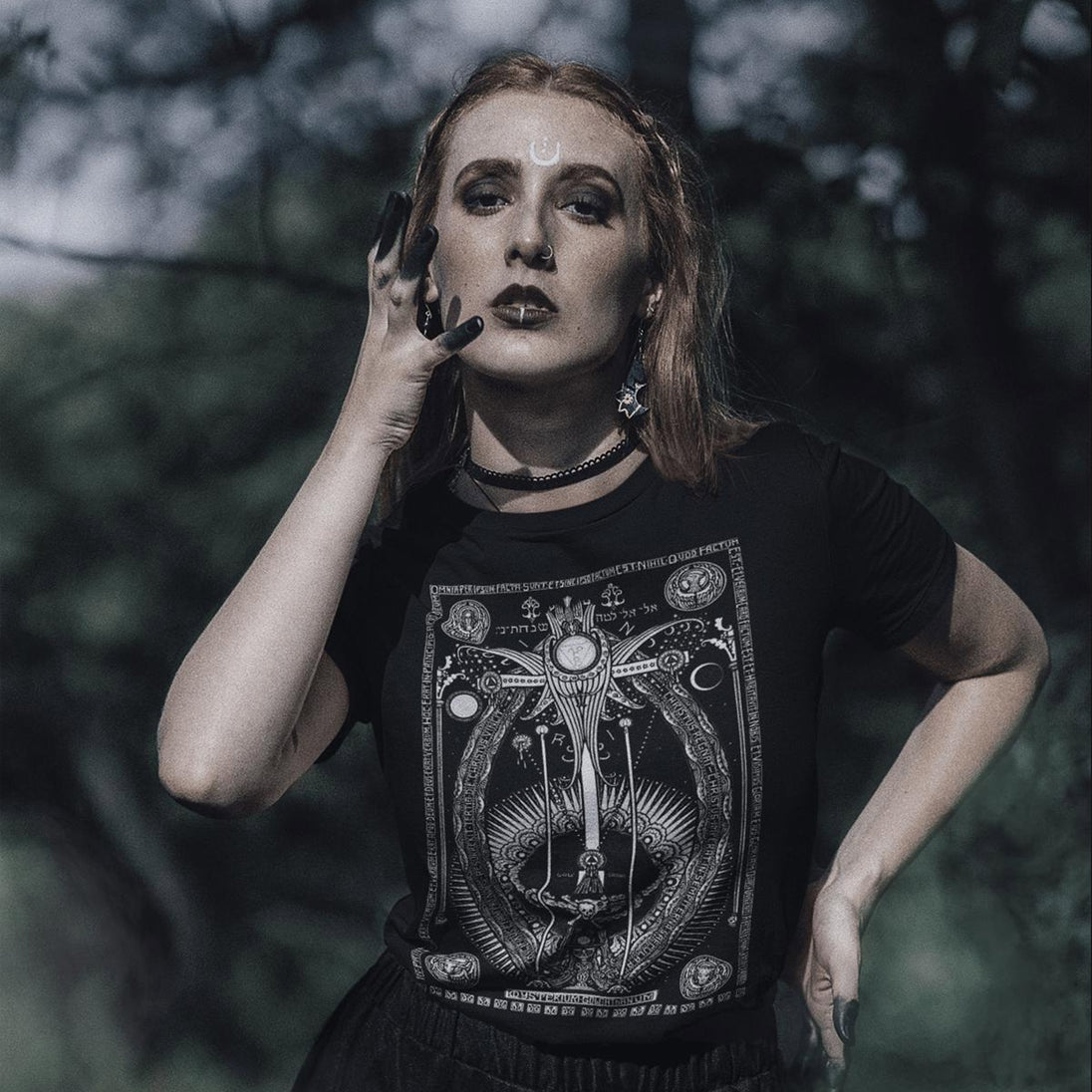 Woman wearing Mysterim Gogathanum T-Shirt