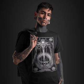 Tattooed man wearing Mysterim Gogathanum T-Shirt